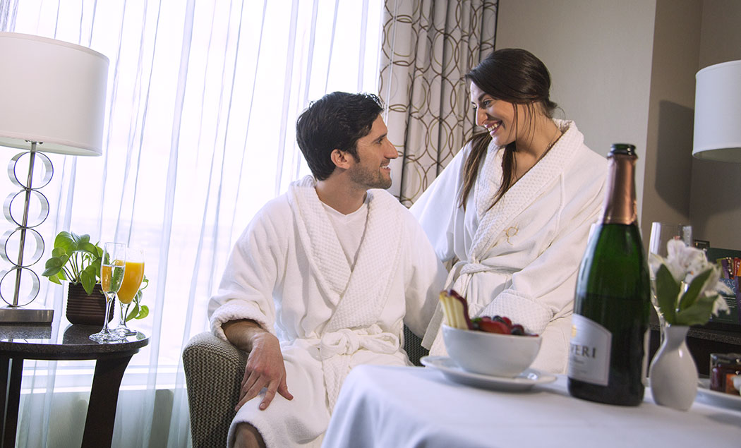 nq-room-couple